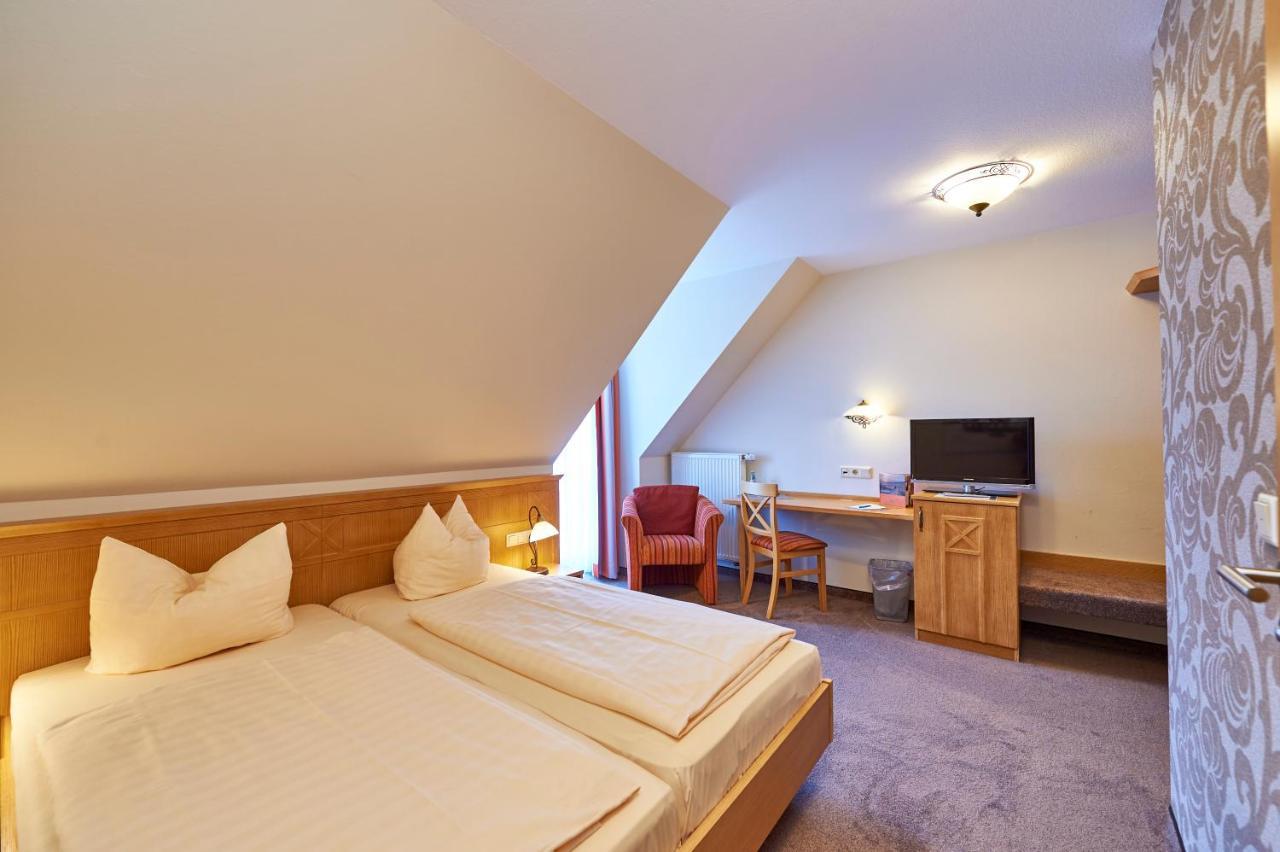 Landhotel Im Klostereck Strubel-Roos Flonheim Exterior foto